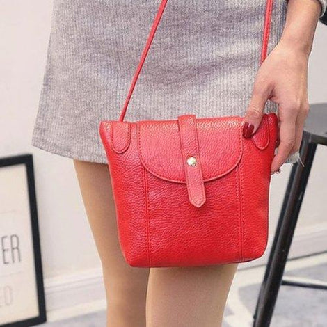Simple PU Leather and Magnetic Closure Design Shoulder Bag For Women - Red